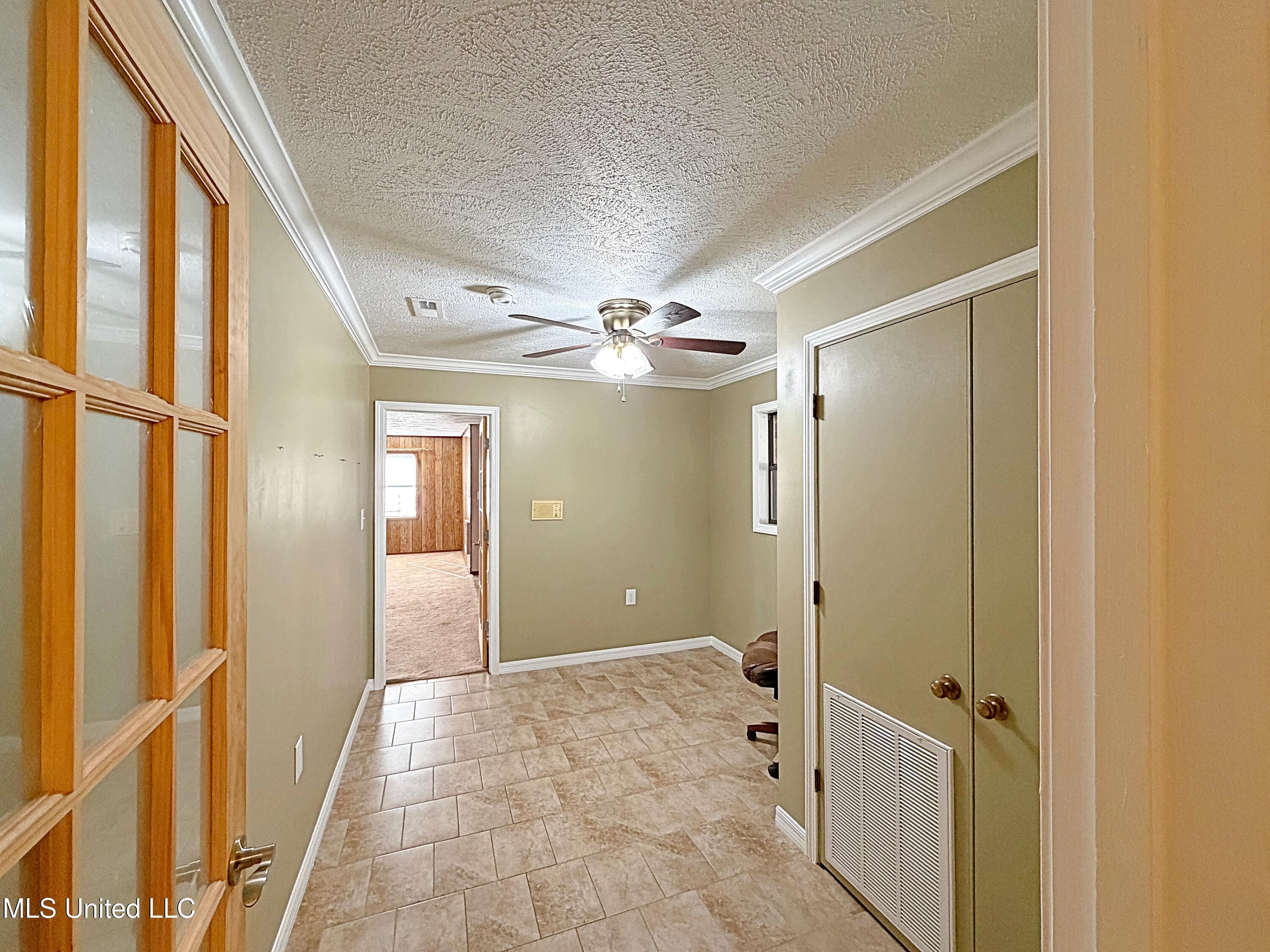 1302 Highway 16 Carthage, MS 39051 - Photo 19 of 37 maybe office