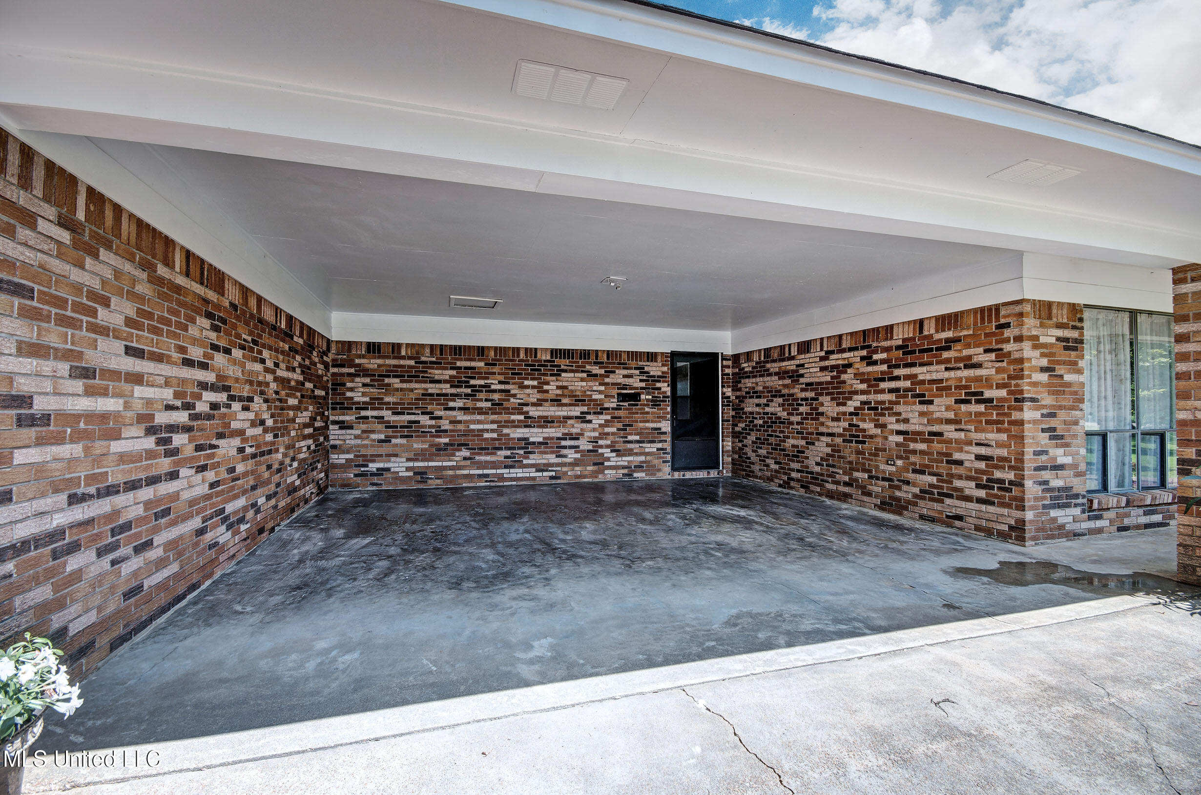 1302 Highway 16 Carthage, MS 39051 - Photo 24 of 37 IMGP9538_39_40