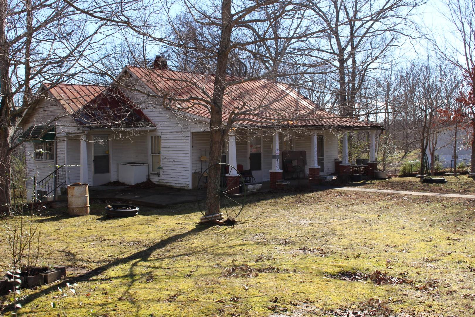 120 Wynns Ferry Road Dover, TN 37058 - Photo 4 of 6 Gallery Image 4