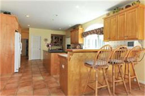 701 Concord Road Marlborough, MA 01752 - Photo 6 of 15 Gallery Image 6