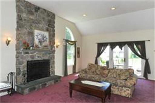 701 Concord Road Marlborough, MA 01752 - Photo 9 of 15 Gallery Image 9