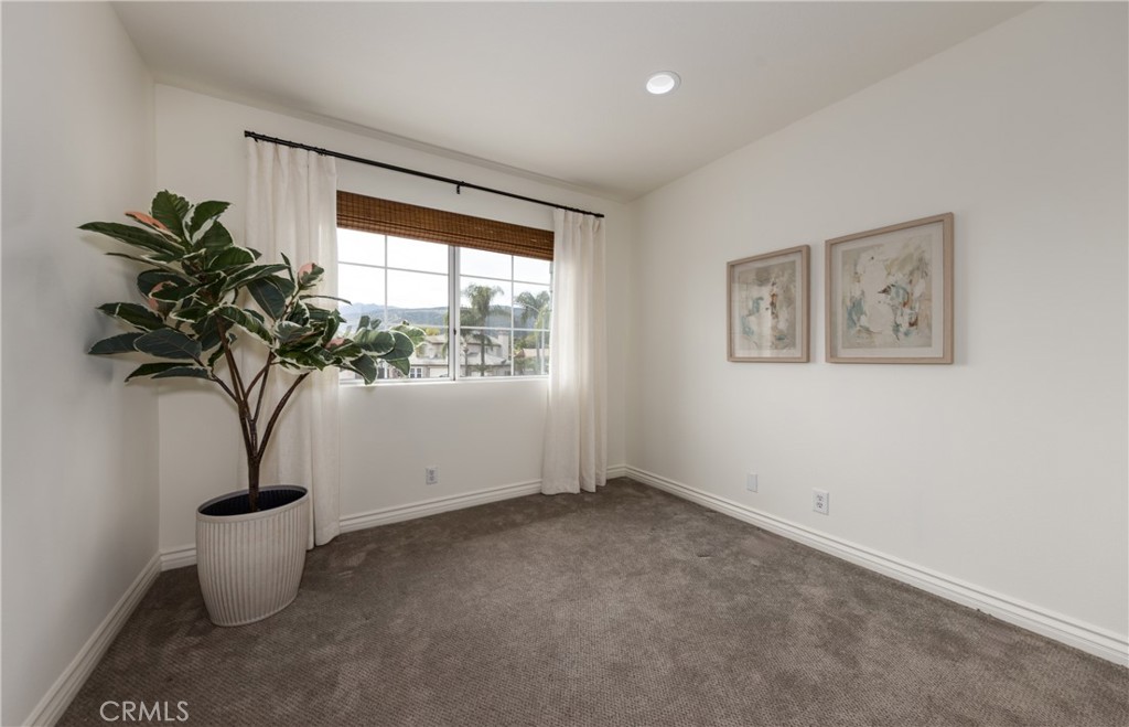 1951 Annapolis Circle Corona, CA 92881 - Photo 31 of 42 a view of a small garden