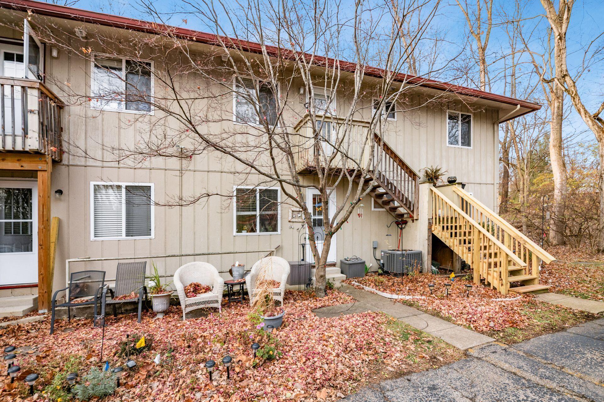 287 Fenway Road, Unit B Columbus, OH 43214 - Photo 6 of 40 040_44f043_L 287 Fenway Rd010