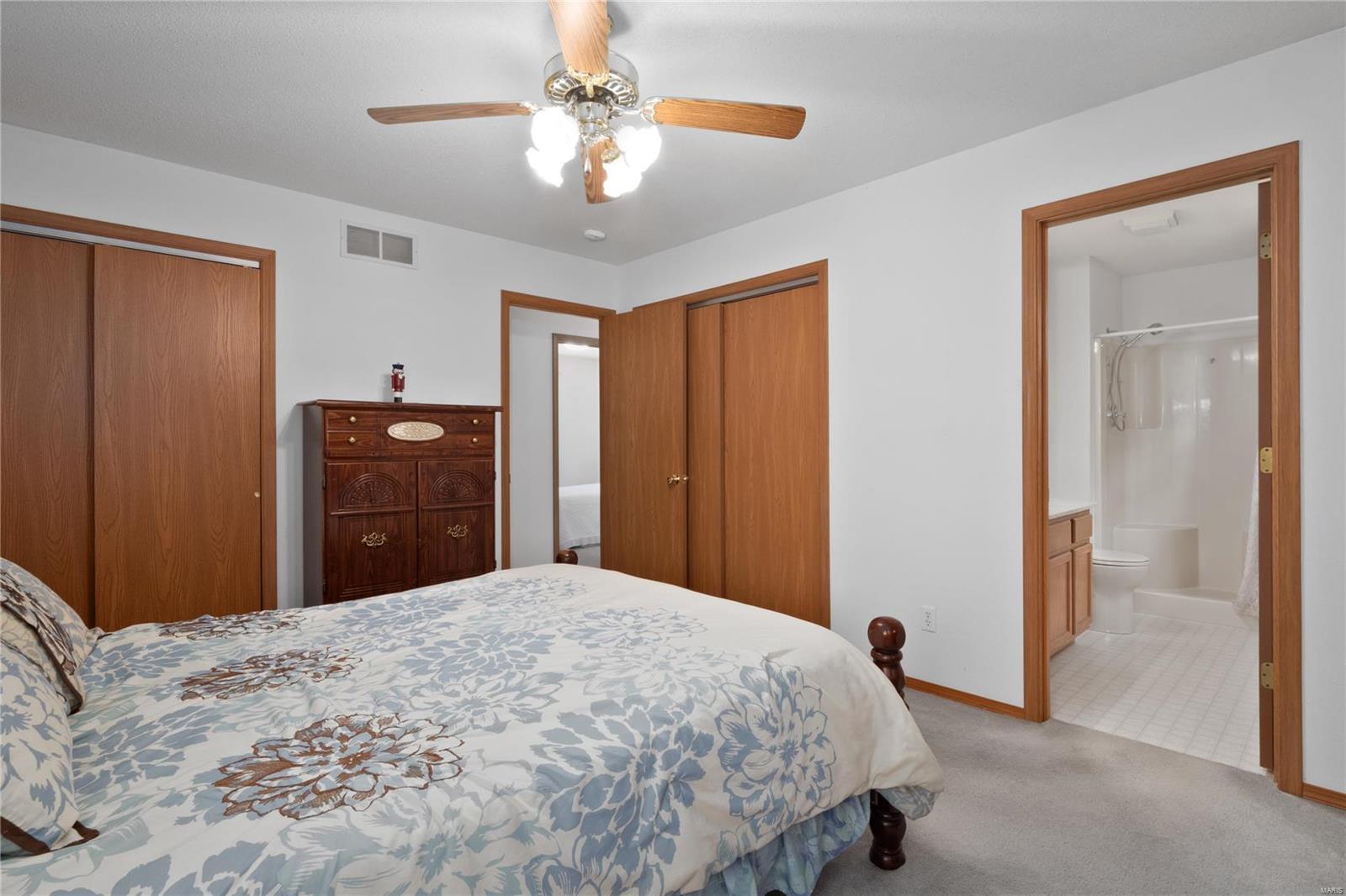 814 Misty Valley Road O'Fallon, IL 62269 - Photo 13 of 22 Gallery Image 13