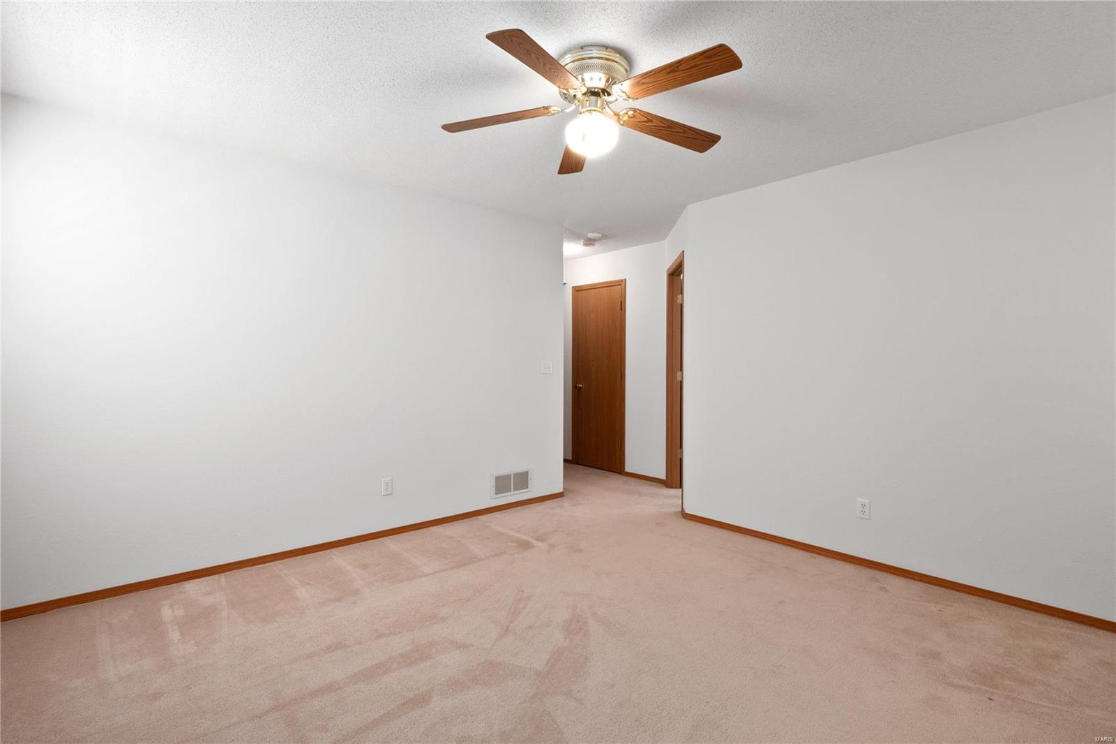 814 Misty Valley Road O'Fallon, IL 62269 - Photo 16 of 22 Gallery Image 16
