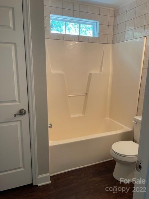 178 Quail Ridge Lane Fort Mill, SC 29708 - Photo 19 of 25 a bathroom with a toilet and a shower