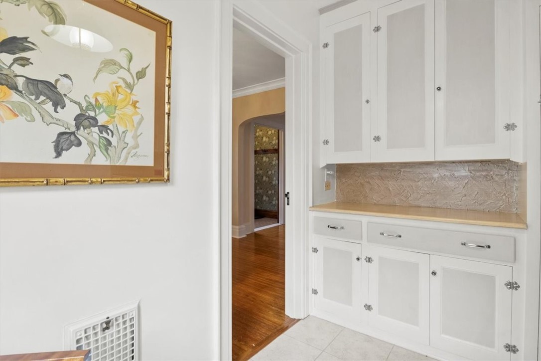 78 Durand Drive Irondequoit, NY 14622 - Photo 14 of 44