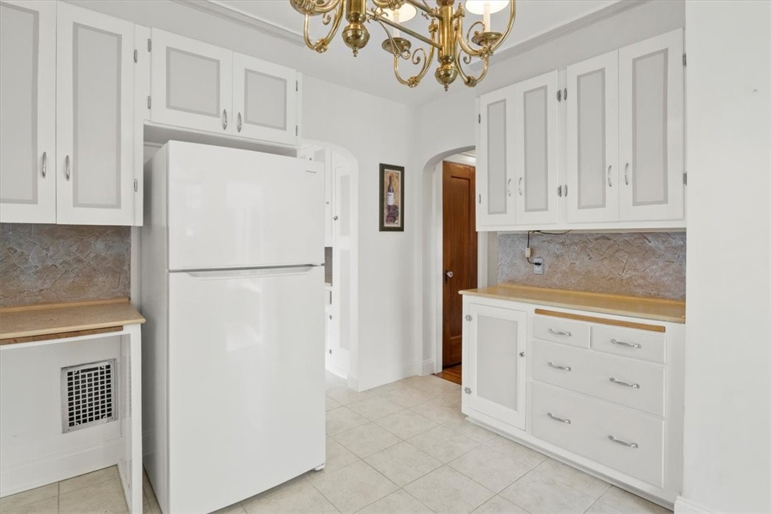 78 Durand Drive Irondequoit, NY 14622 - Photo 17 of 44