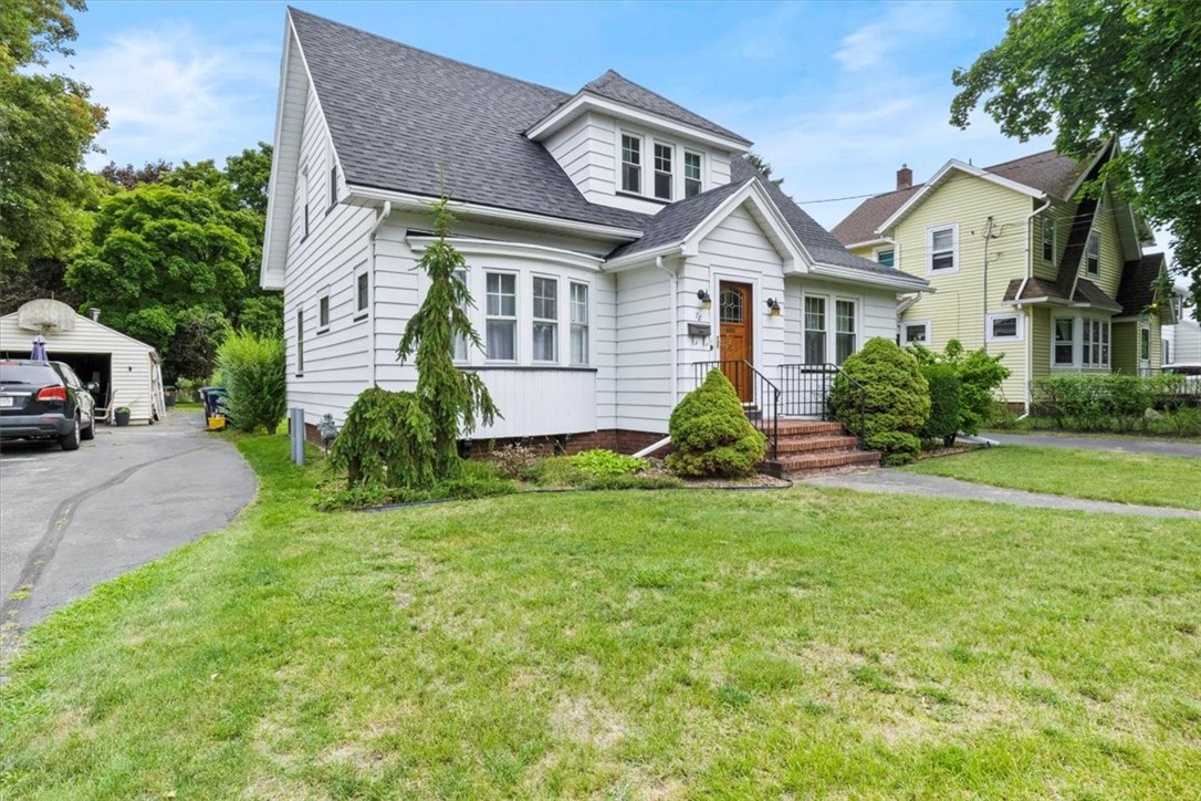 78 Durand Drive Irondequoit, NY 14622 - Photo 3 of 44