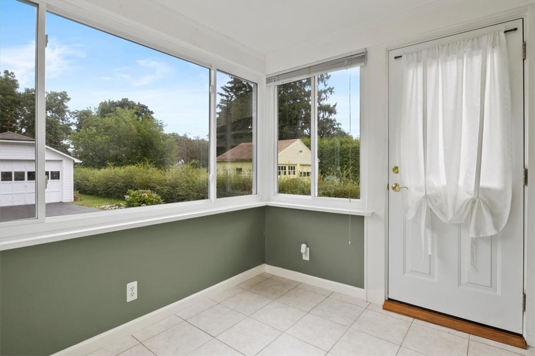 78 Durand Drive Irondequoit, NY 14622 - Photo 32 of 44