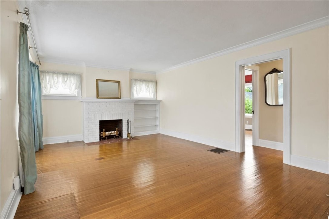 78 Durand Drive Irondequoit, NY 14622 - Photo 5 of 44