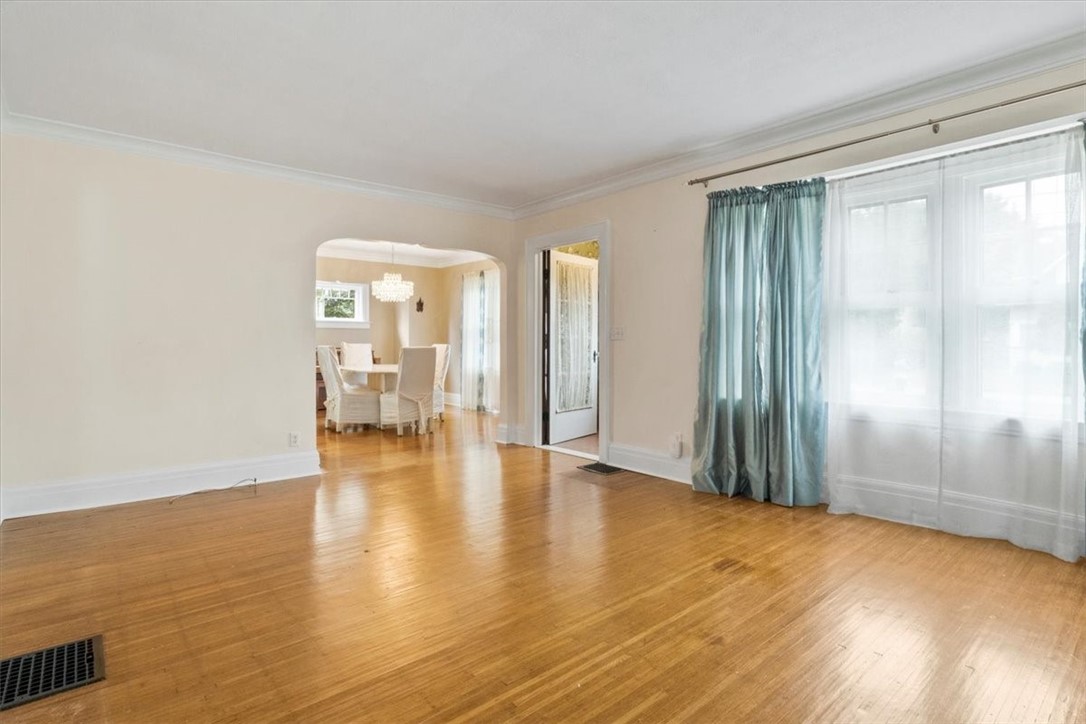 78 Durand Drive Irondequoit, NY 14622 - Photo 7 of 44