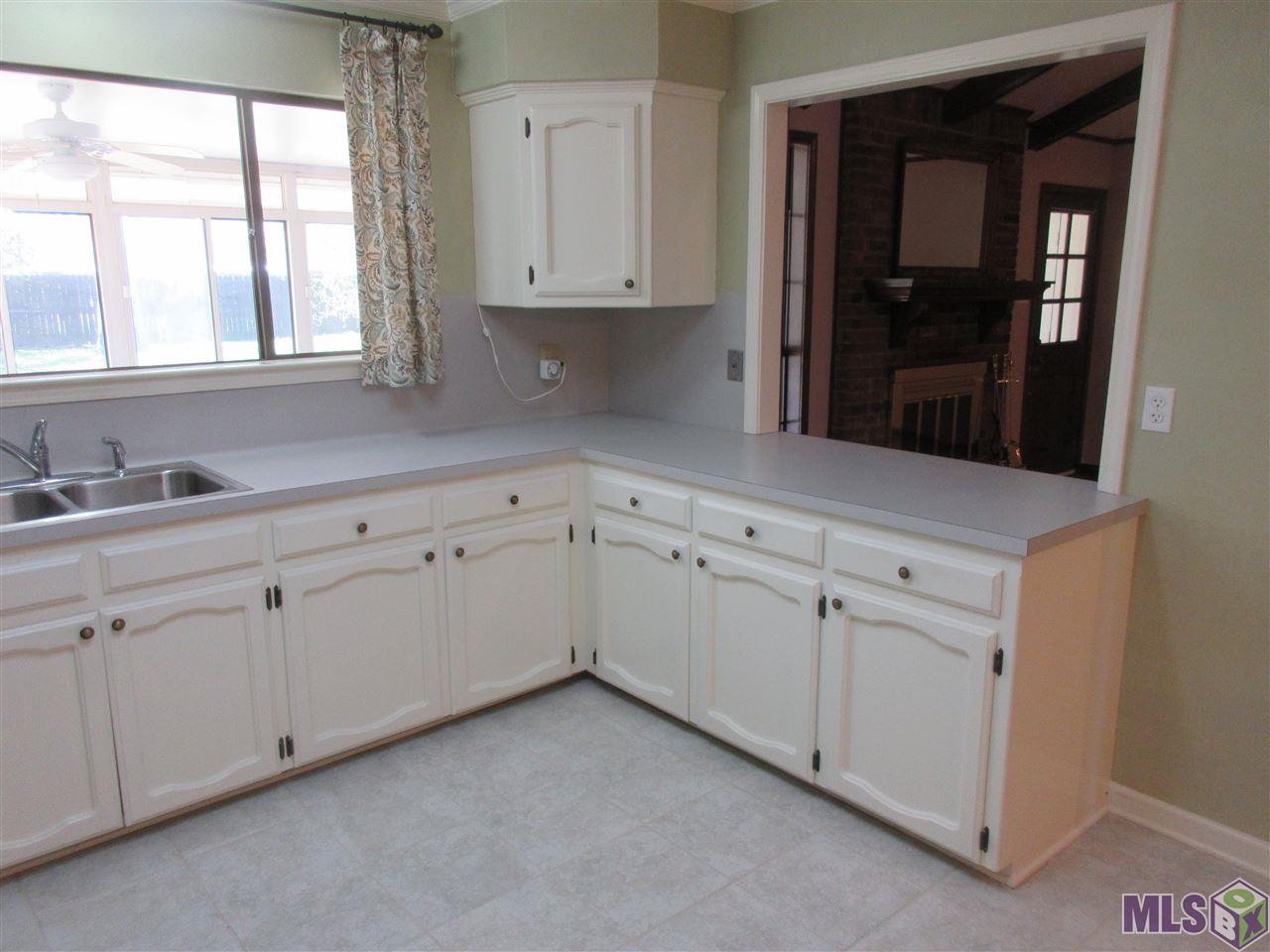 13543 Ridgeview Drive Baton Rouge, LA 70817 - Photo 13 of 20 Gallery Image 13