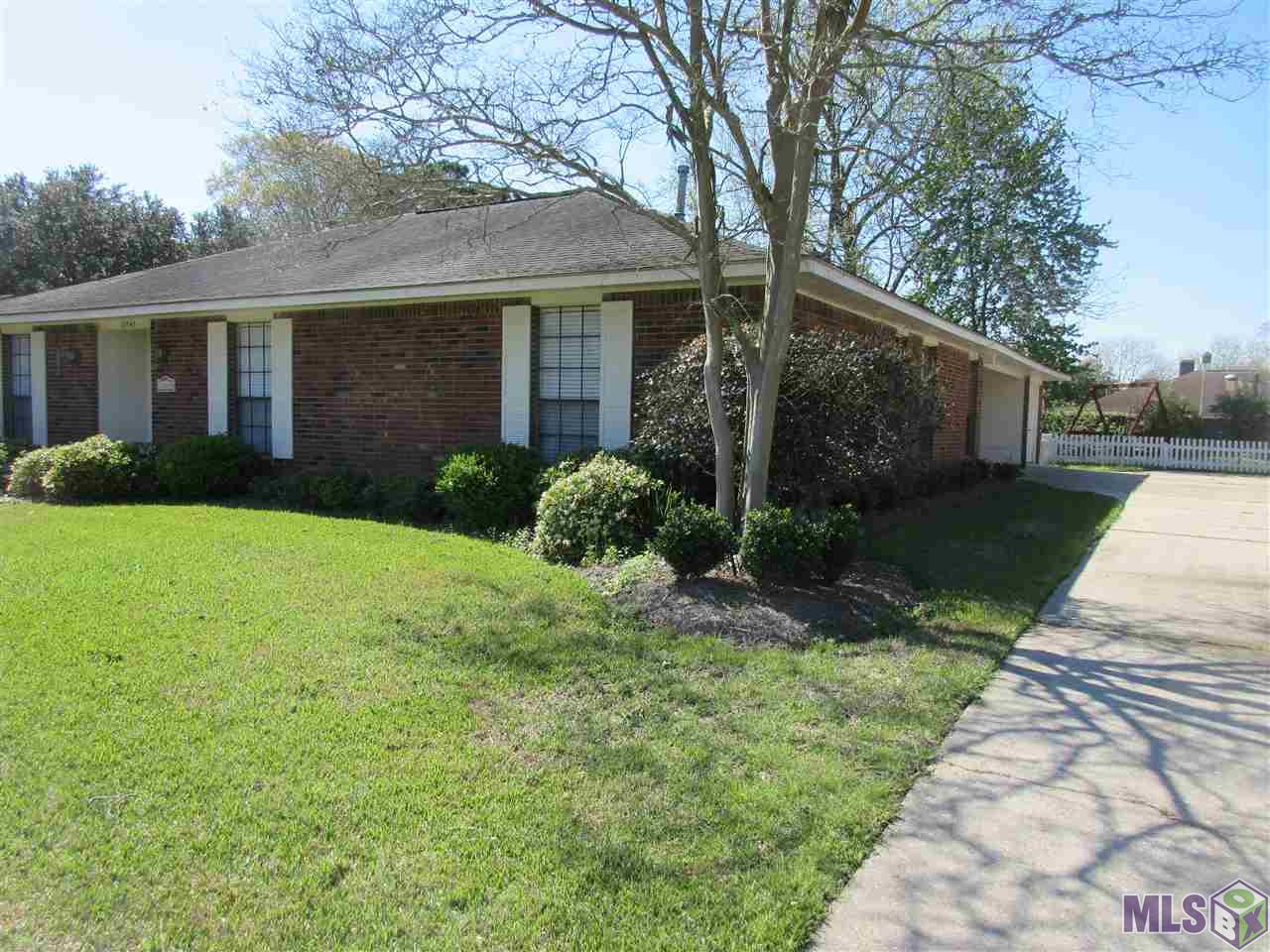 13543 Ridgeview Drive Baton Rouge, LA 70817 - Photo 3 of 20 Gallery Image 3
