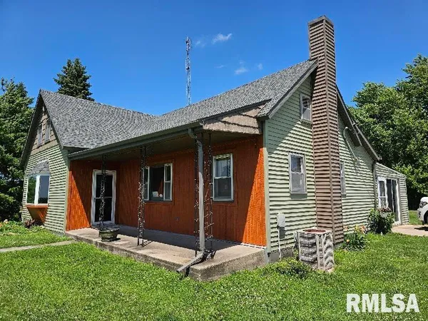 $149,999 | 19635 East 800th Street, Sciota, IL 61475