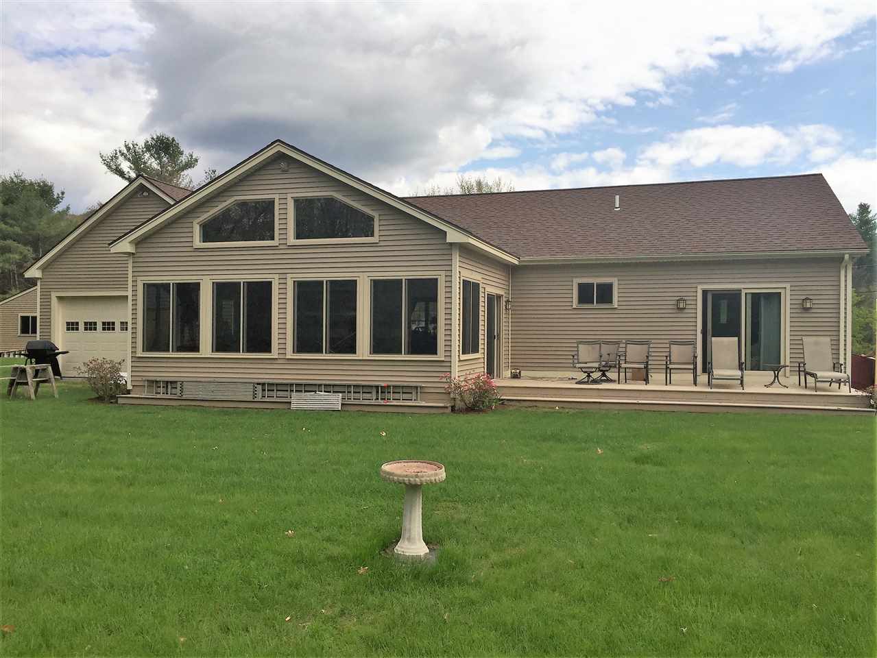 854 Quincy Road Rumney, NH 03266 - Photo 2 of 38