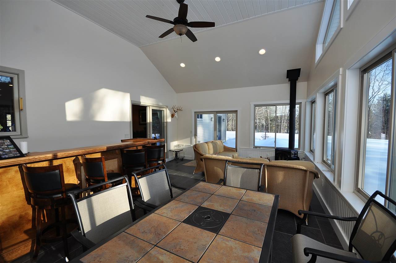 854 Quincy Road Rumney, NH 03266 - Photo 13 of 38