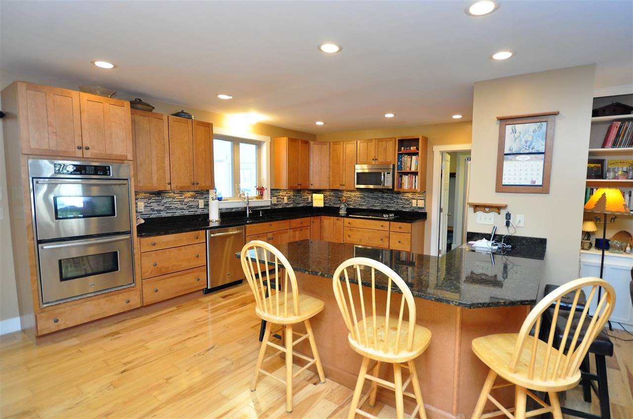 854 Quincy Road Rumney, NH 03266 - Photo 34 of 38