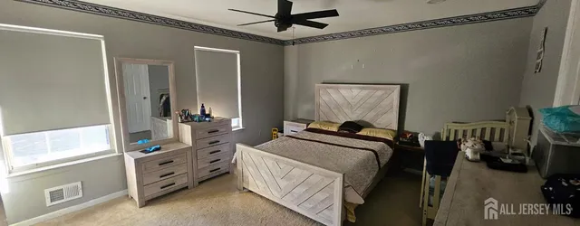 a view of livingroom with furniture