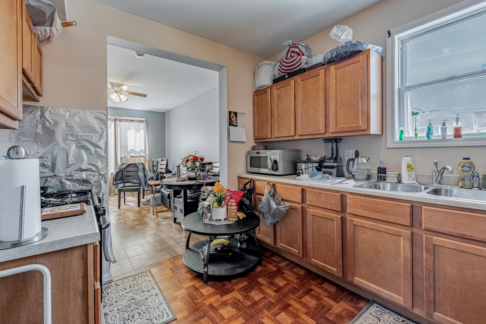 2919 South Keeley Street Chicago, IL 60608 - Photo 7 of 26