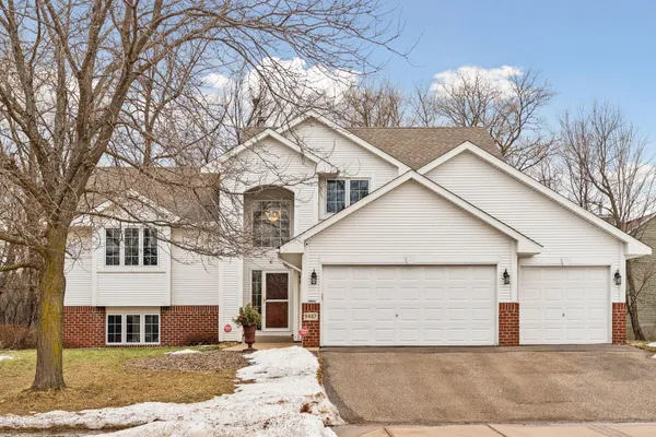$524,900 | 9487 Winslow Chase North, Maple Grove, MN 55311