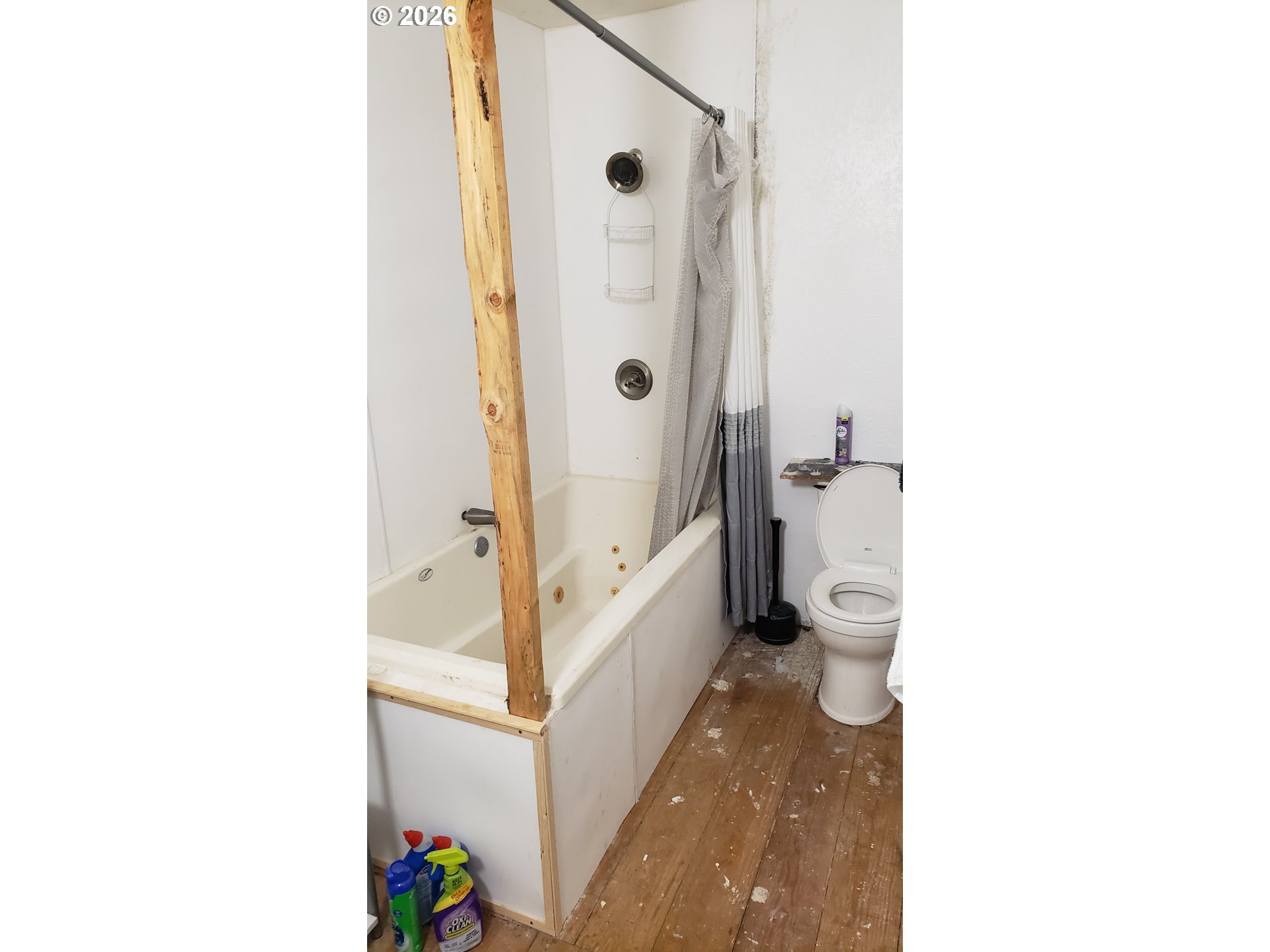 95665 Jerry's Flat Road Gold Beach, OR 97444 - Photo 15 of 39 Bathroom