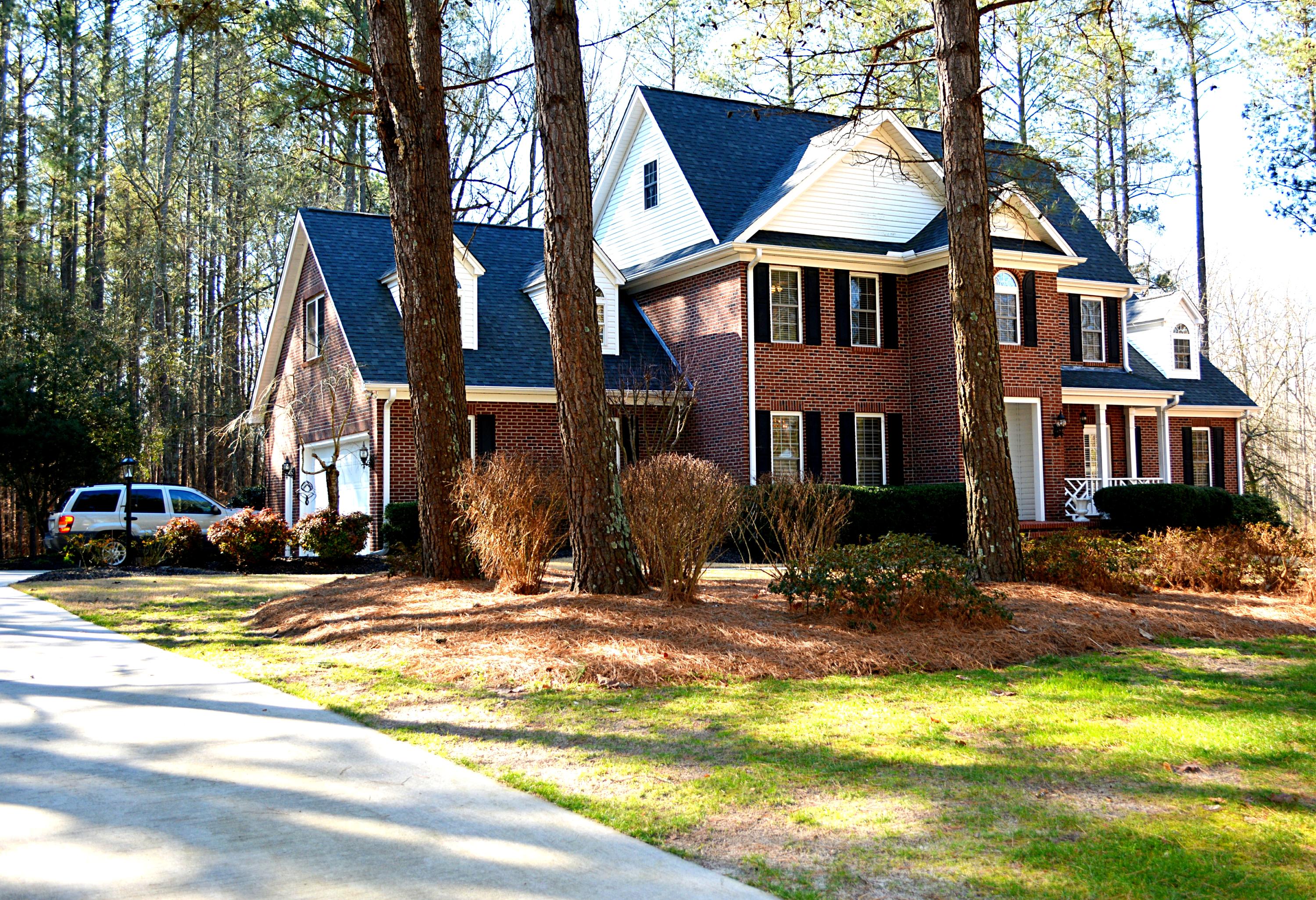 209 Lakeshore Drive Rockingham, NC 28379 - Photo 3 of 27 DSC_0483_Fotor