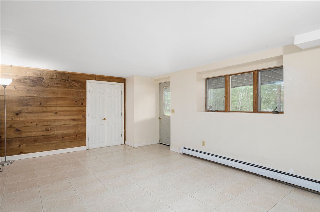 1104 Sisson Road Coventry, RI 02827 - Photo 29 of 50 In-law dining/living