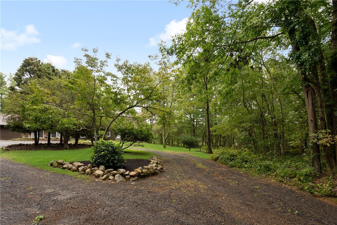 1104 Sisson Road Coventry, RI 02827 - Photo 3 of 50 circular drive