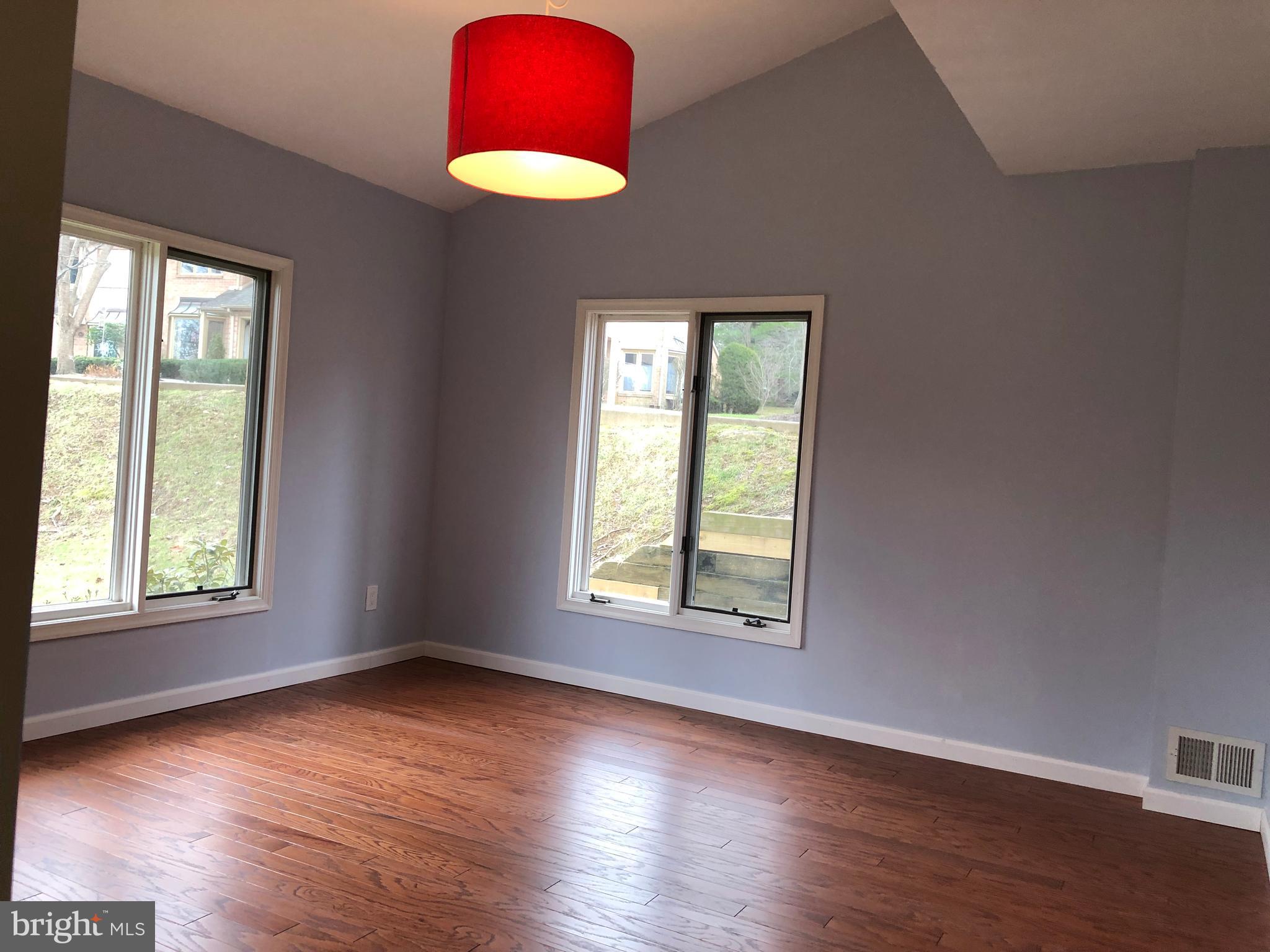 77 Amity Drive Wayne, PA 19087 - Photo 6 of 18 Dining room
