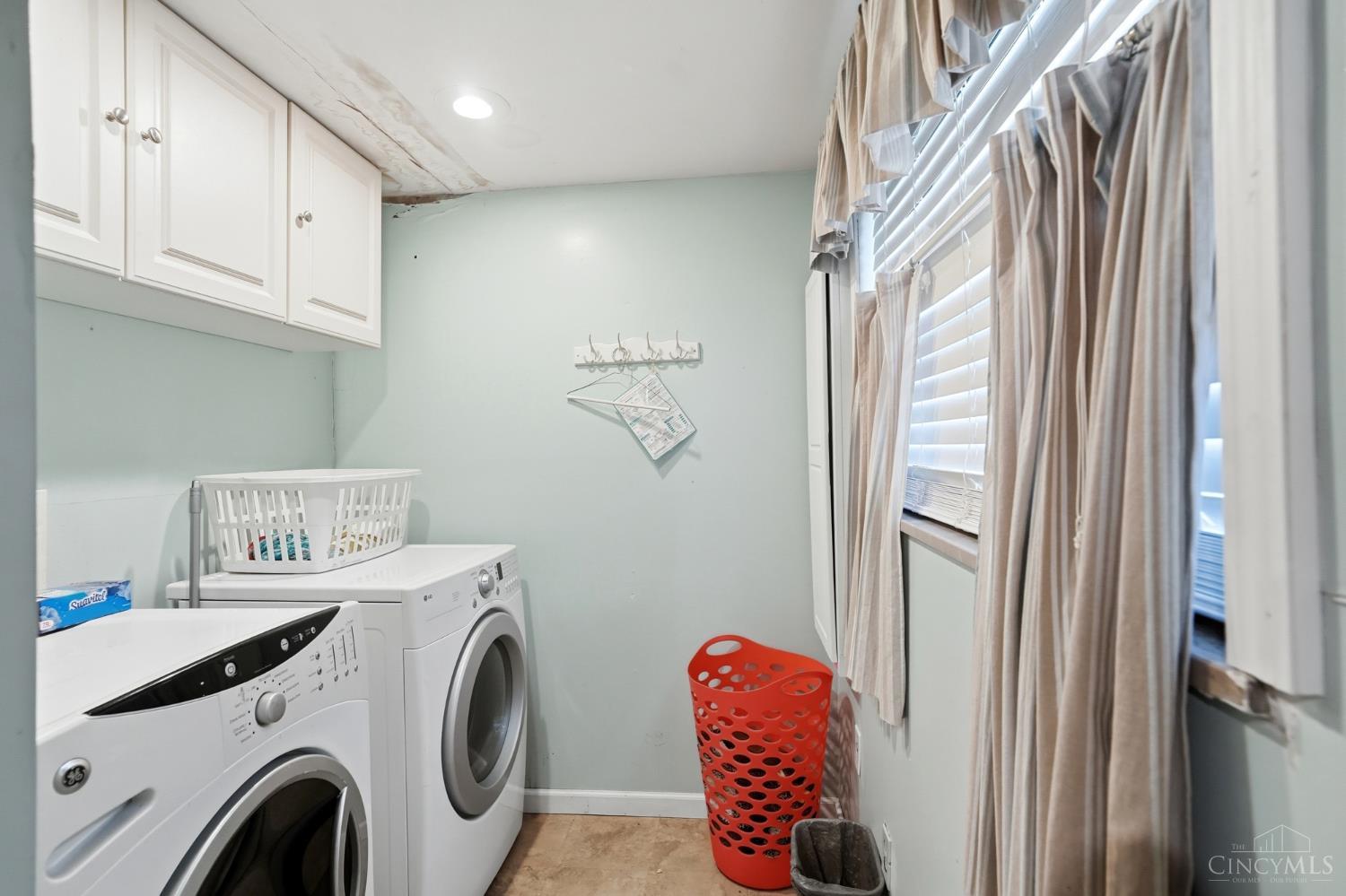 8084 Stillwell Road Cincinnati, OH 45237 - Photo 49 of 53