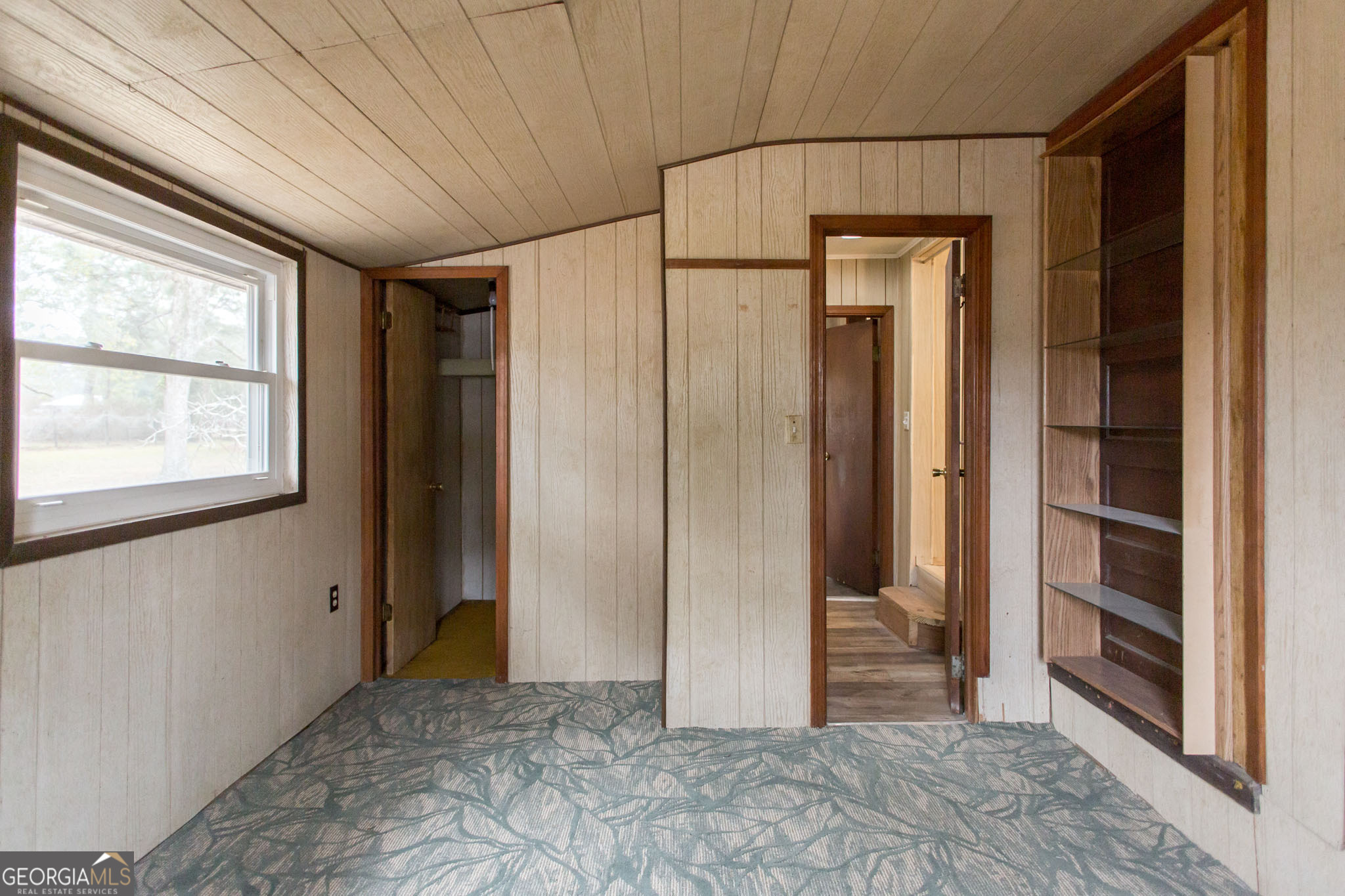 4618 Old Waltertown Road Waycross, GA 31503 - Photo 24 of 39 a view of entryway with wooden floor