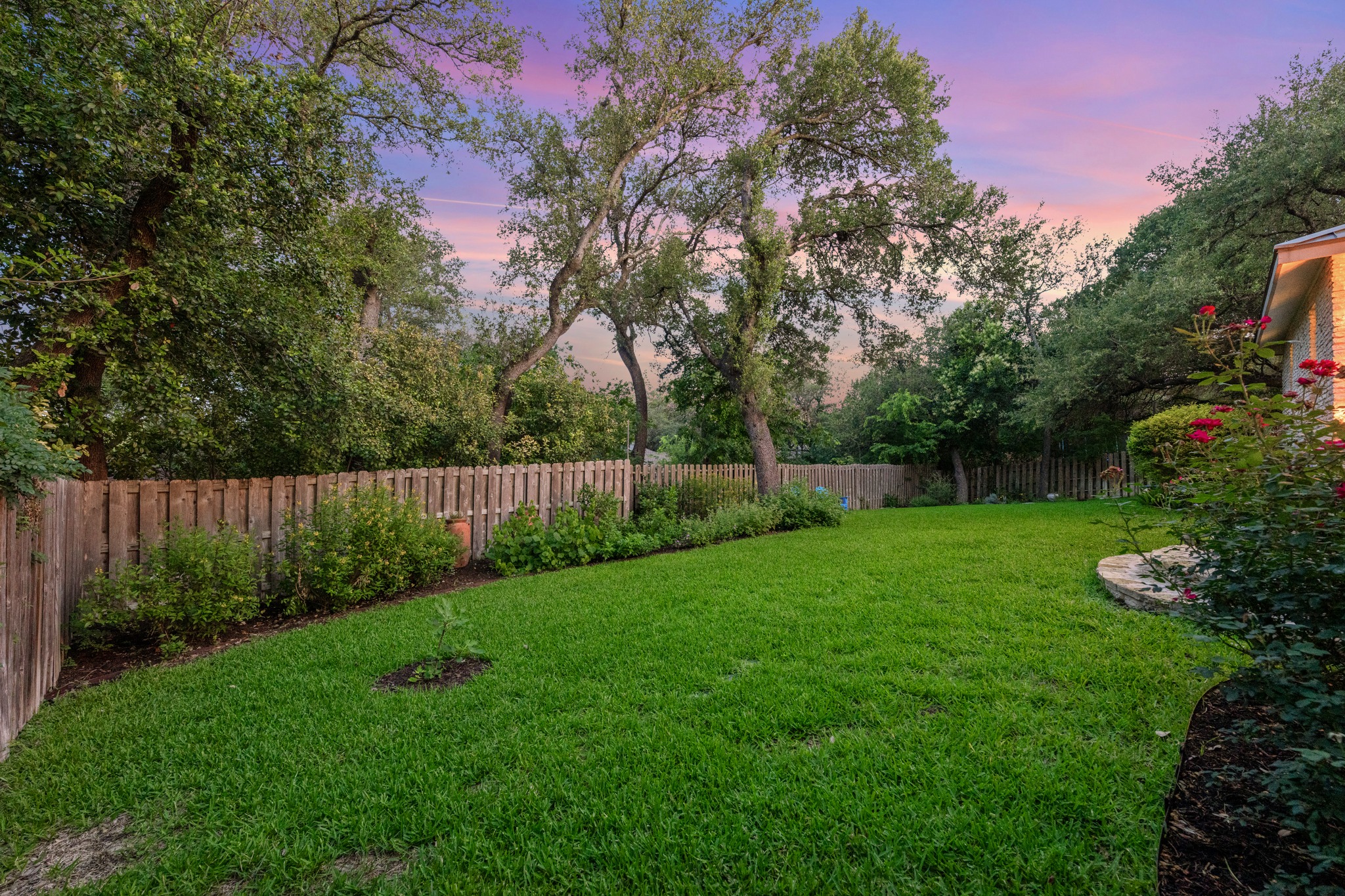 205 Copperleaf Road Lakeway, TX 78734 - Photo 36 of 39 Gallery Image 36