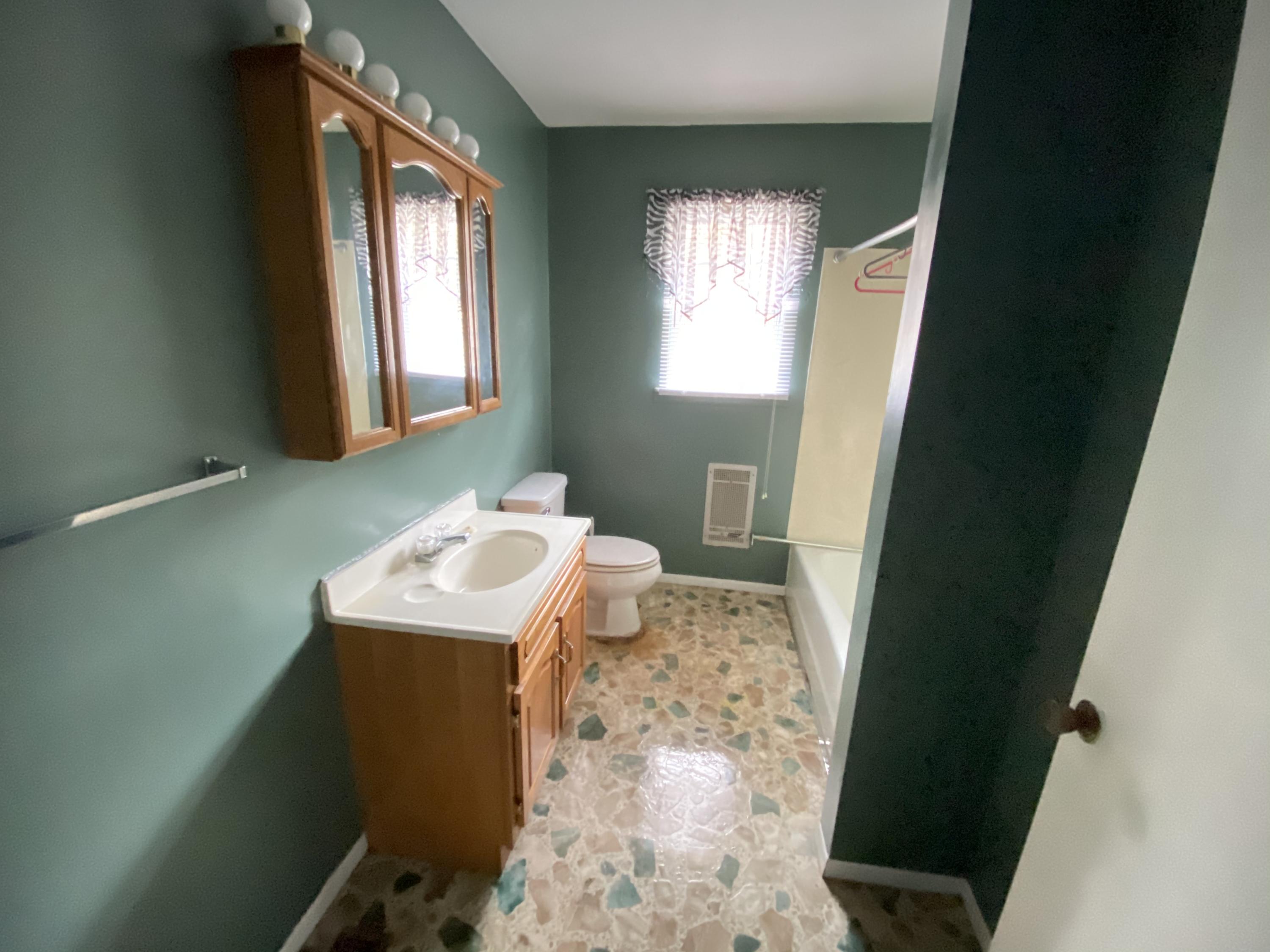 1709 Lick Branch Road Ewing, VA 24248 - Photo 10 of 15 97D2E28E-7018-48F5-8ED0-E1482074B74C