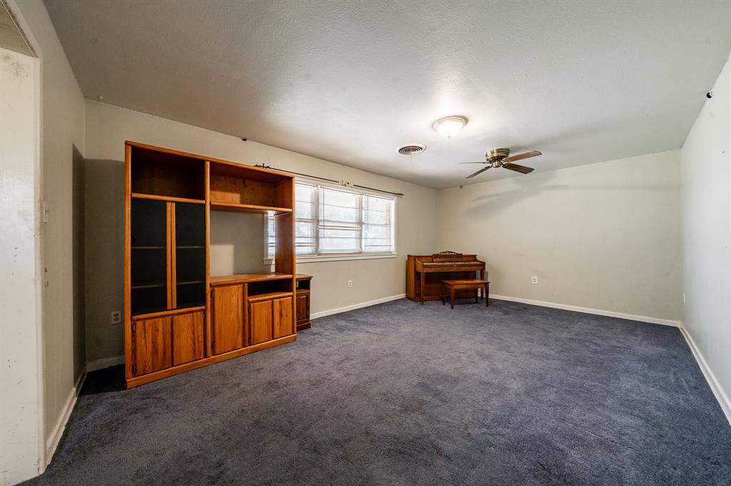 1105 County Road 345 Rotan, TX 79546 - Photo 6 of 21