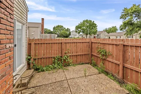 $230,000 | 11230 College Avenue, Kansas City, MO 64137