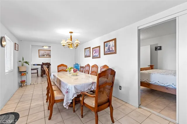 $390,000 | 16116 Cajon Street, Hesperia, CA 92345