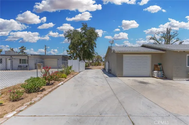 $390,000 | 16116 Cajon Street, Hesperia, CA 92345