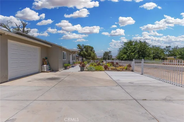 $390,000 | 16116 Cajon Street, Hesperia, CA 92345