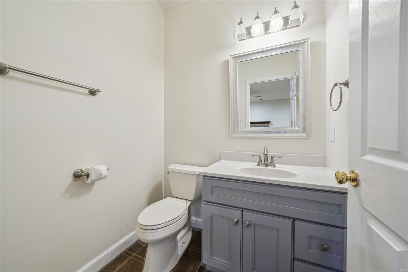 1416 Buckhurst Court Ballwin, MO 63021 - Photo 10 of 26