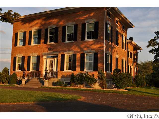 1014 West Genesee Road Lysander, NY 13027 - Photo 1 of 1 Exterior Front