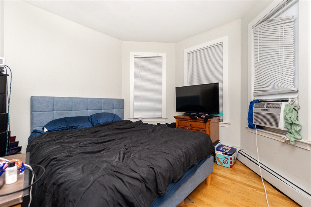 214 R Harvard Street, Unit 2 Cambridge, MA 02139 - Photo 11 of 25