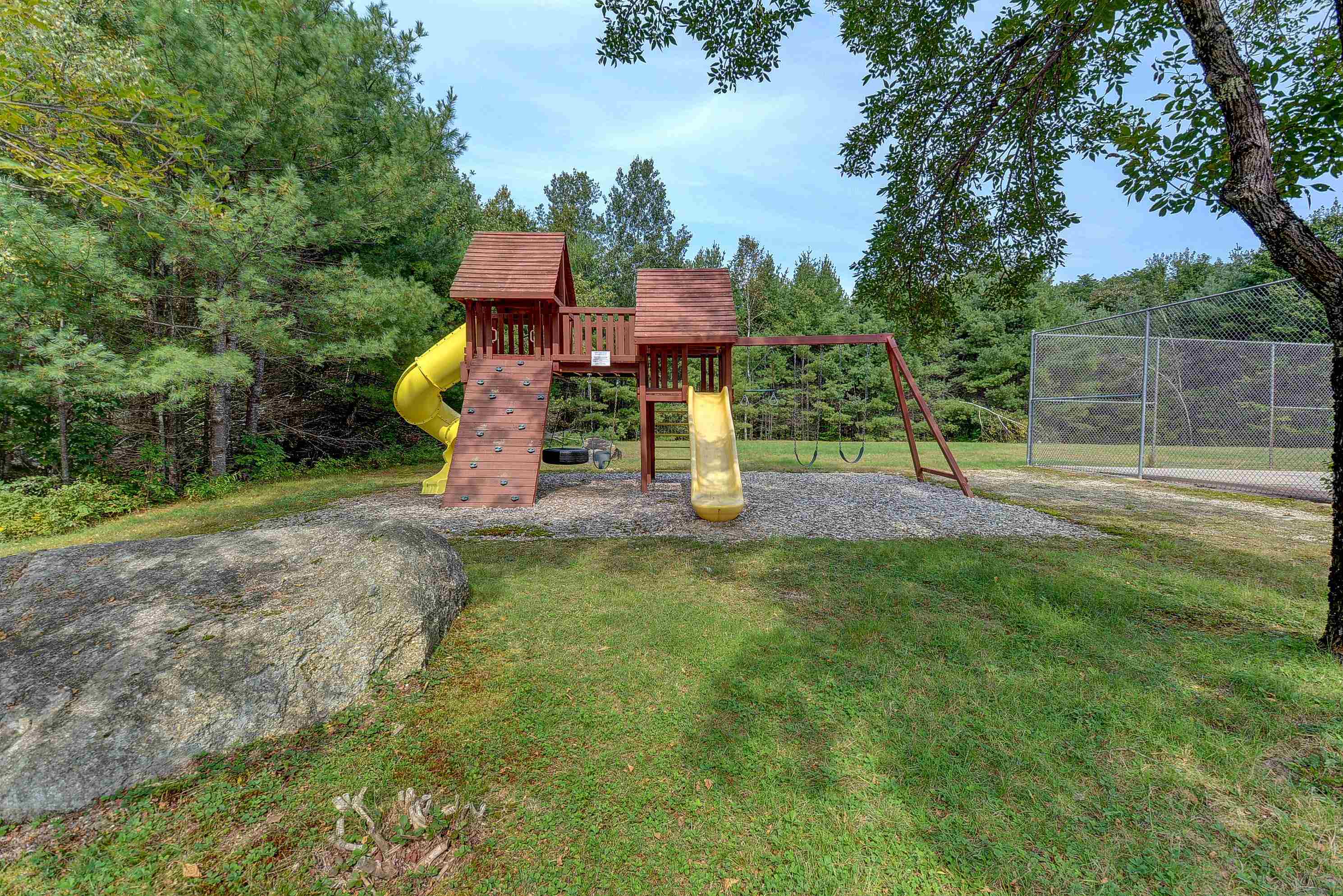 326 Crown Ridge Road, Unit 17 Conway, NH 03860 - Photo 21 of 30