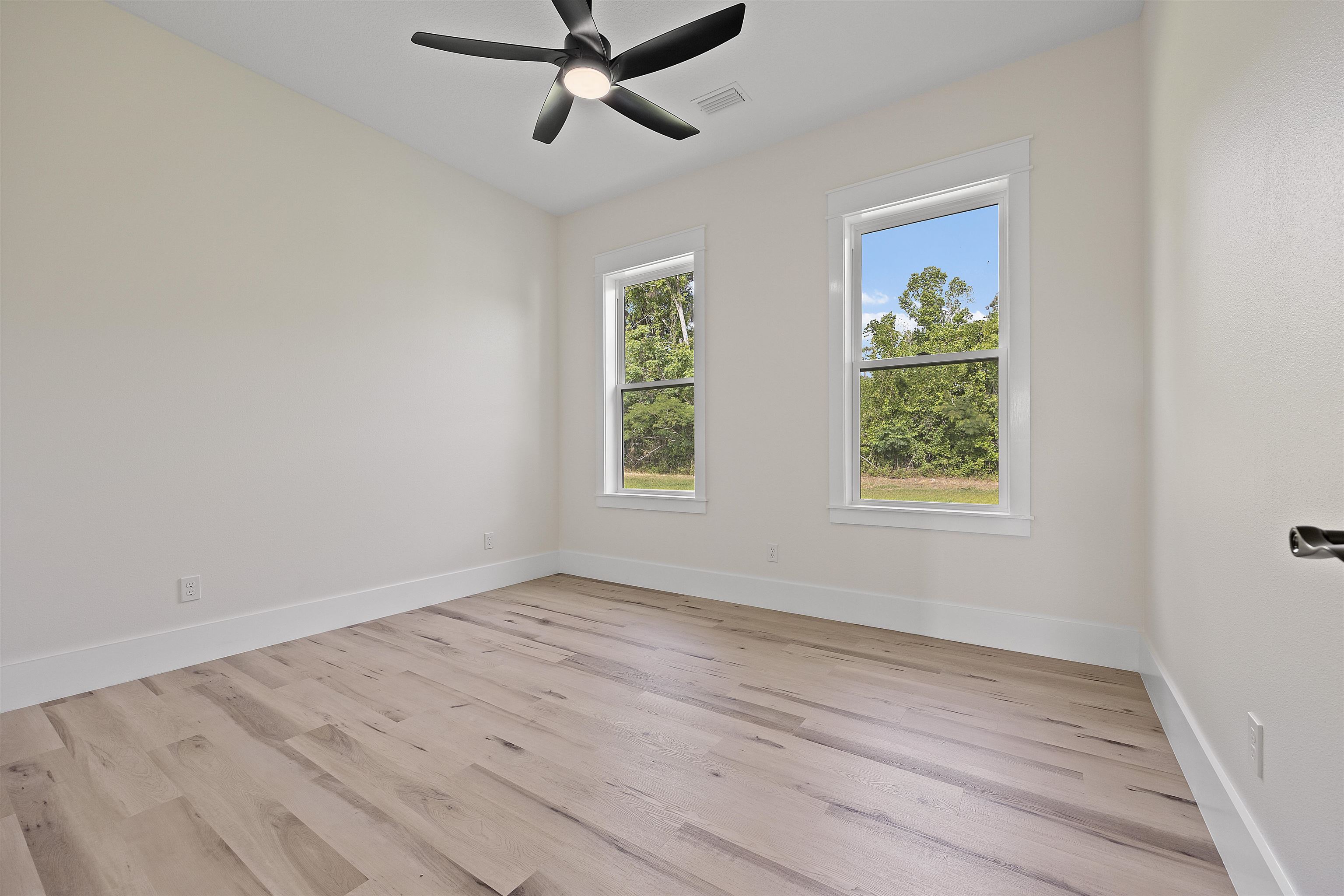 153 Southwest Canopy Trail Madison, FL 32340 - Photo 21 of 42