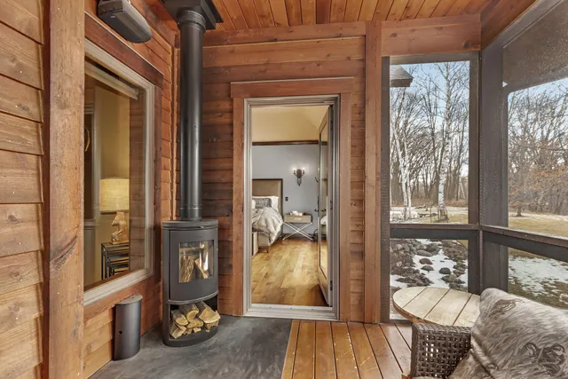 $1,250,000 | 28894 Woodbrook Court, Cold Spring, MN 56320