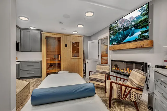 $1,250,000 | 28894 Woodbrook Court, Cold Spring, MN 56320