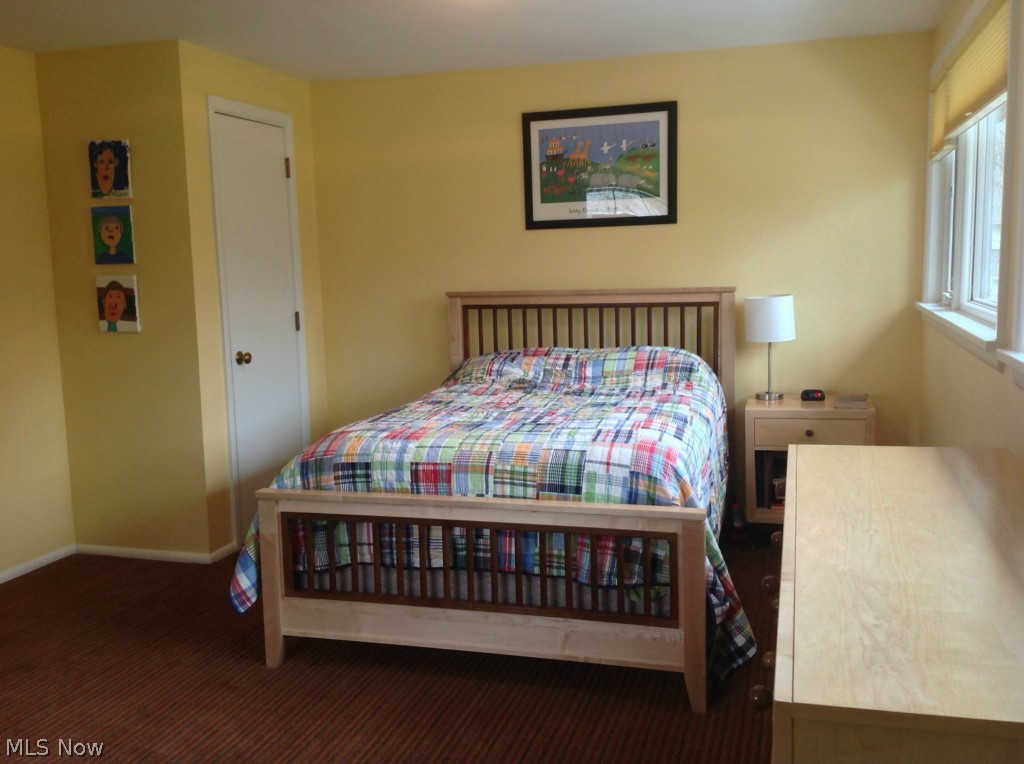 2529 Warwick Road Cleveland, OH 44120 - Photo 17 of 24 Gallery Image 17