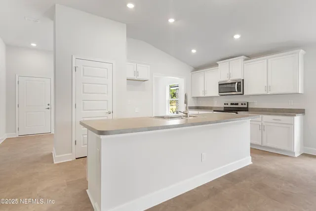 $307,800 | 8334 Helmsley Boulevard, Jacksonville, FL 32219