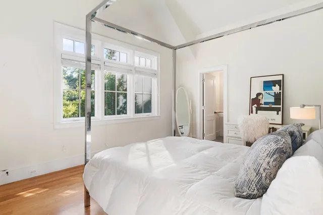 $165,000 | 3581 Noyack Road, Sag Harbor, NY 11963