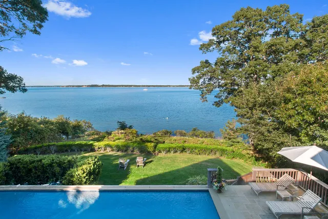 $165,000 | 3581 Noyack Road, Sag Harbor, NY 11963